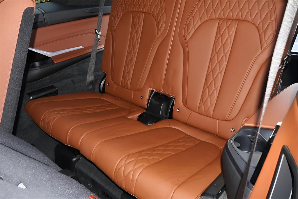 used 2025 BMW X7 car, priced at $90,892