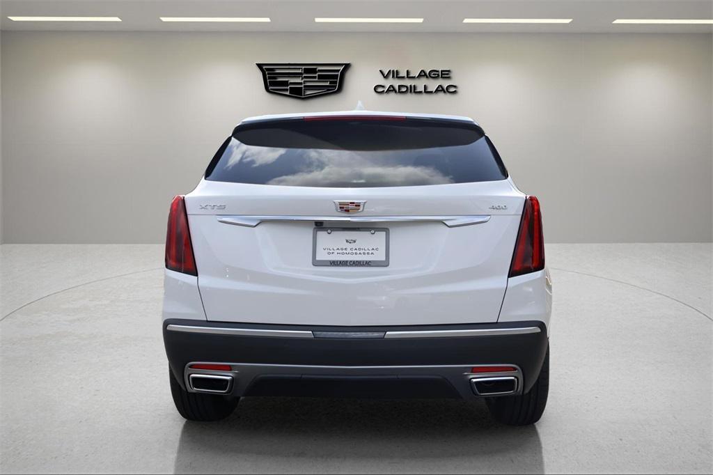 new 2025 Cadillac XT5 car, priced at $52,815