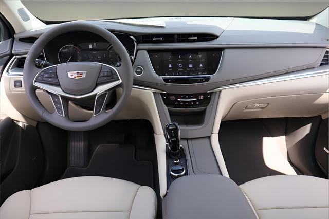 new 2025 Cadillac XT5 car, priced at $52,815