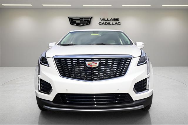 new 2025 Cadillac XT5 car, priced at $52,815