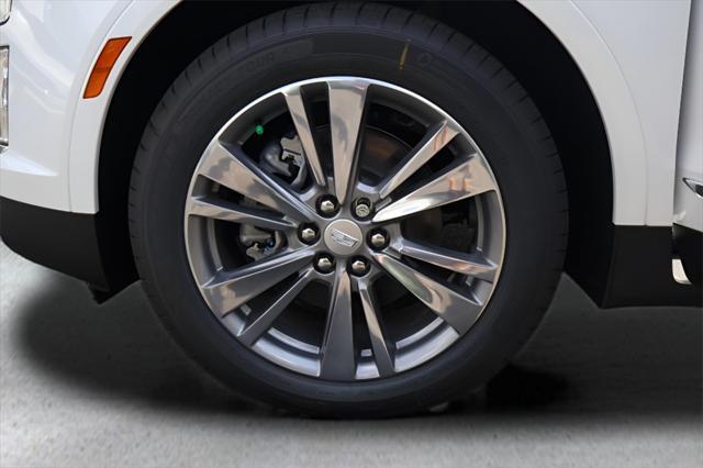 new 2025 Cadillac XT5 car, priced at $52,815