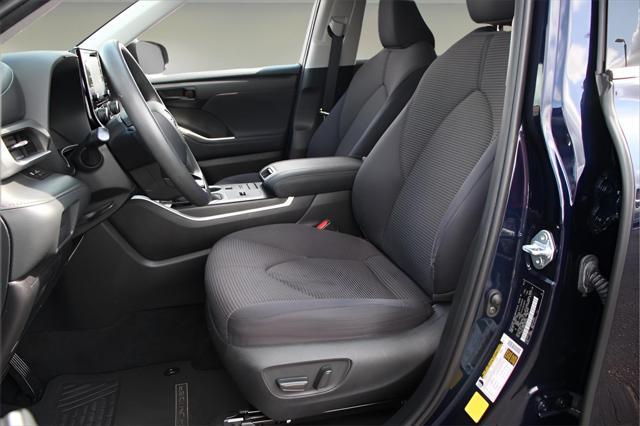 used 2020 Toyota Highlander car, priced at $24,442