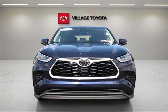 used 2020 Toyota Highlander car, priced at $24,442