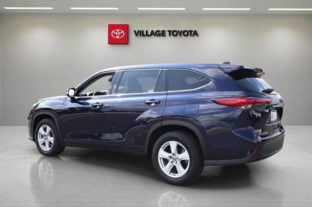 used 2020 Toyota Highlander car, priced at $24,442