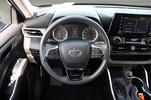 used 2020 Toyota Highlander car, priced at $24,442