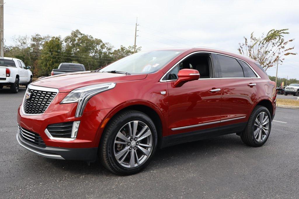 used 2020 Cadillac XT5 car, priced at $25,491