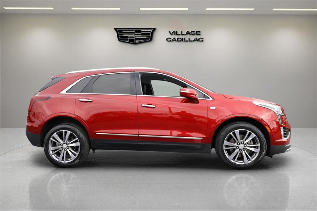 used 2020 Cadillac XT5 car, priced at $25,491
