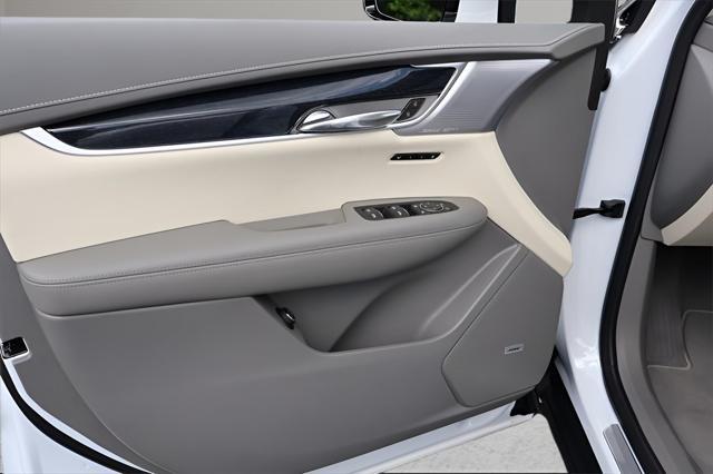 new 2025 Cadillac XT6 car, priced at $60,864
