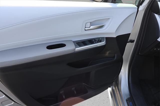 new 2025 Toyota Sienna car, priced at $48,987