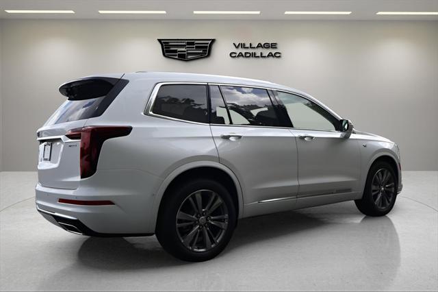 new 2025 Cadillac XT6 car, priced at $60,064