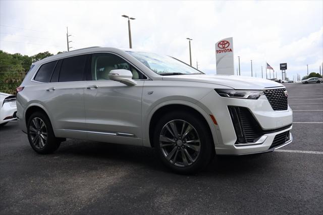new 2025 Cadillac XT6 car, priced at $60,064