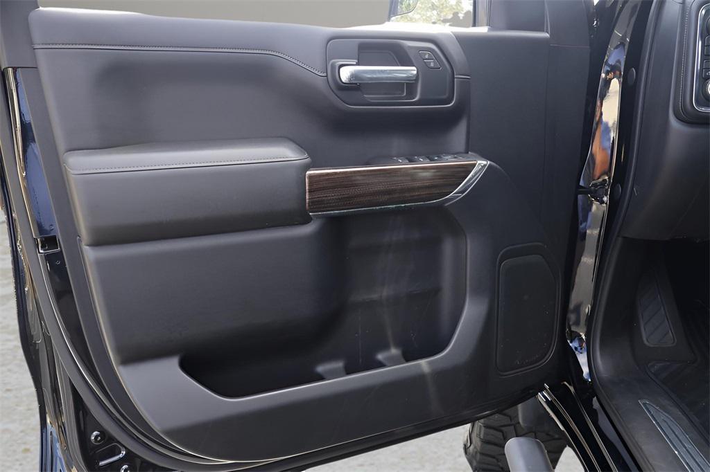 used 2020 Chevrolet Silverado 1500 car, priced at $29,592