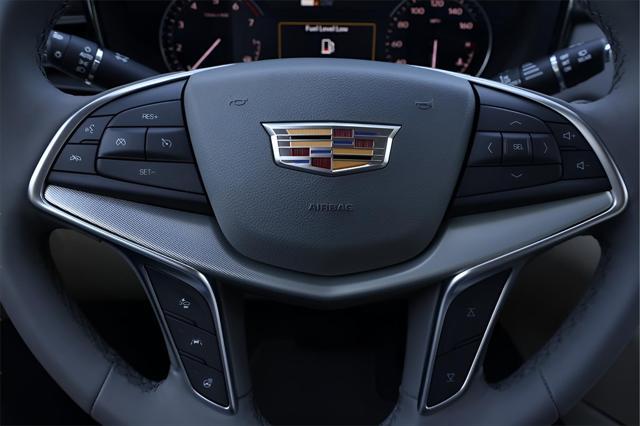 new 2025 Cadillac XT5 car, priced at $51,215