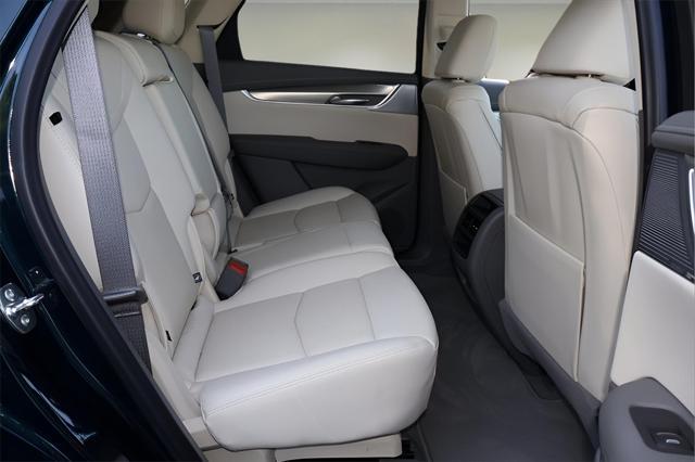 new 2025 Cadillac XT5 car, priced at $51,215