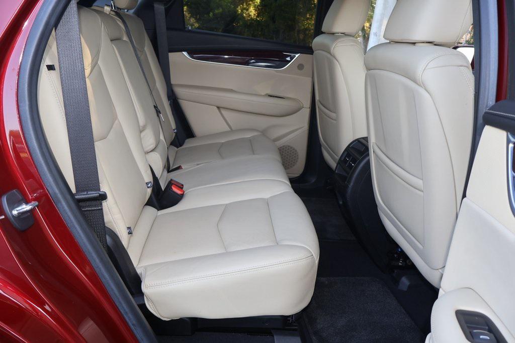 used 2018 Cadillac XT5 car, priced at $20,591