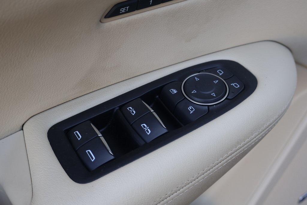 used 2018 Cadillac XT5 car, priced at $20,591