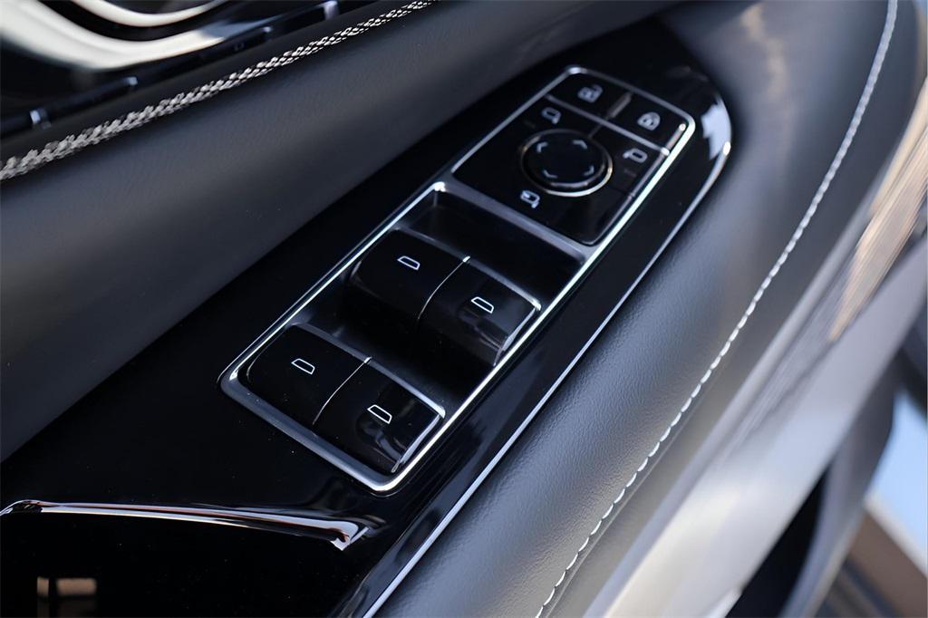 new 2025 Cadillac OPTIQ car, priced at $56,514
