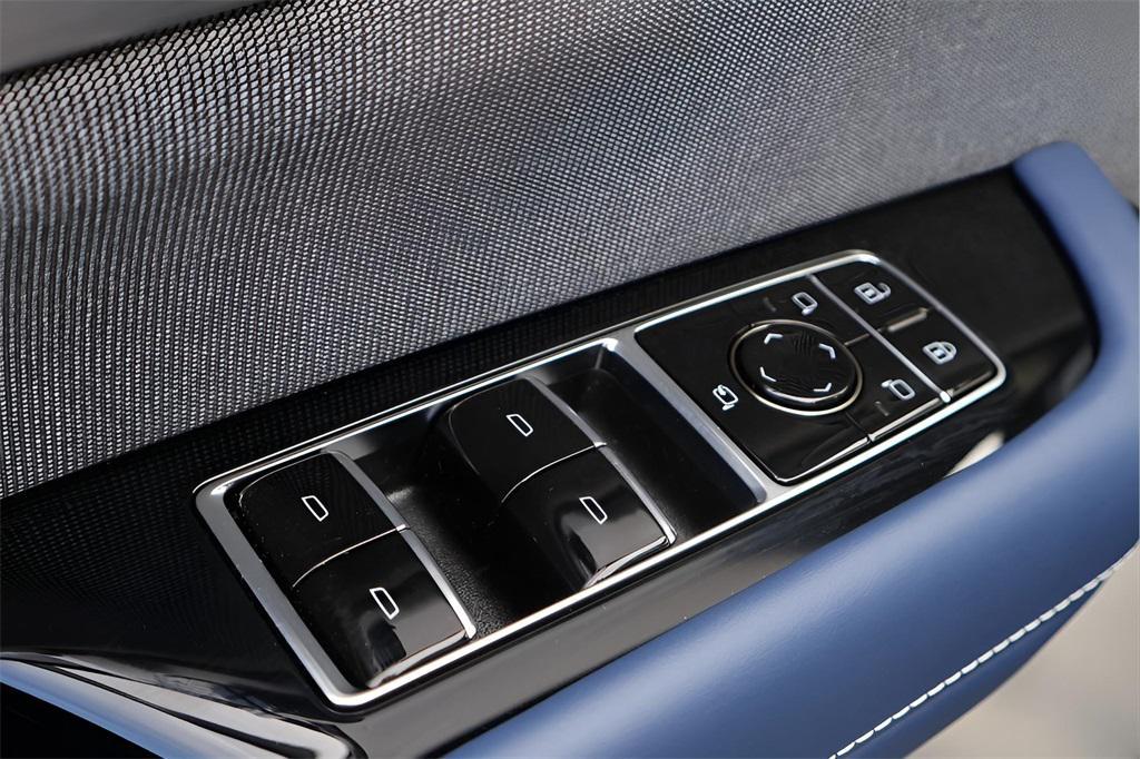 new 2026 Cadillac VISTIQ car, priced at $93,590