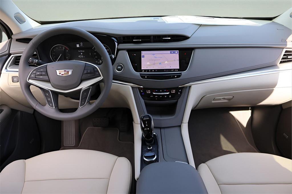 new 2025 Cadillac XT5 car, priced at $53,415