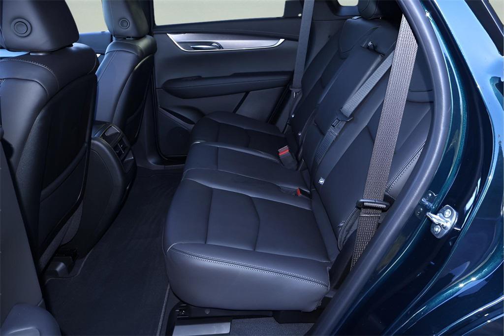 new 2026 Cadillac XT5 car, priced at $49,840