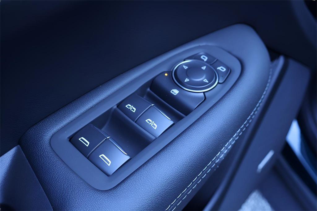 new 2026 Cadillac XT5 car, priced at $49,840