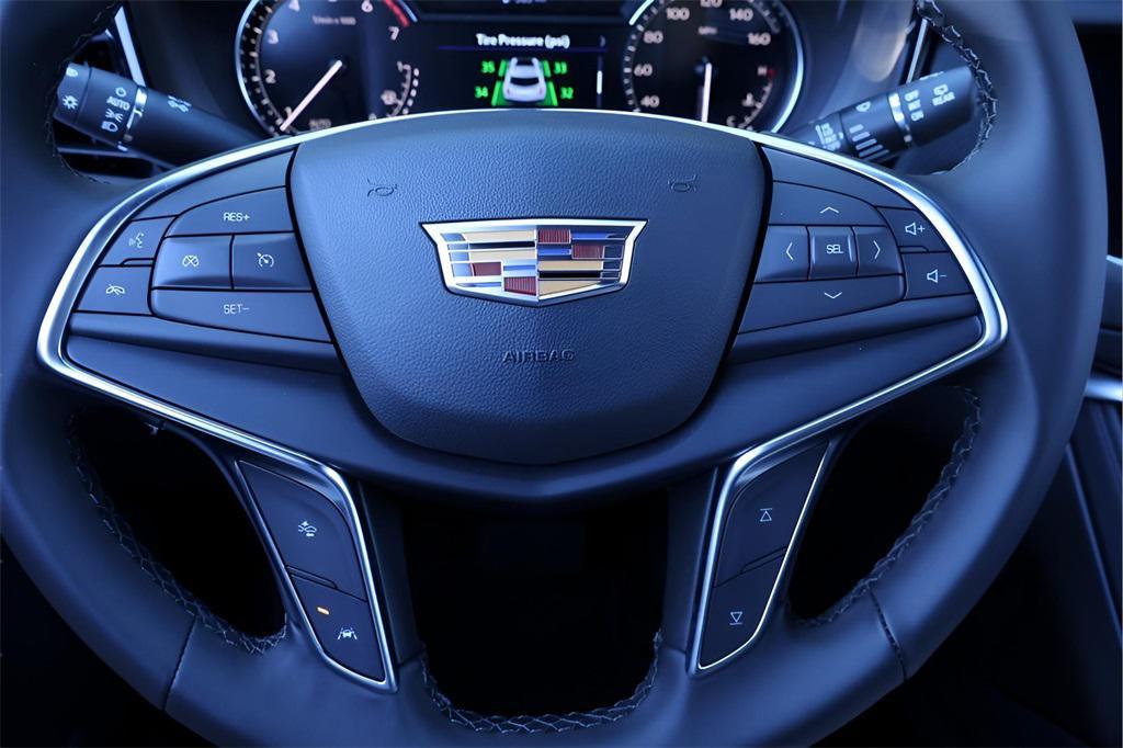 new 2026 Cadillac XT5 car, priced at $49,840