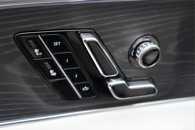 new 2025 Cadillac LYRIQ car, priced at $60,615