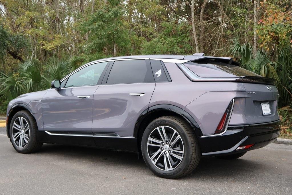 new 2025 Cadillac LYRIQ car, priced at $60,615