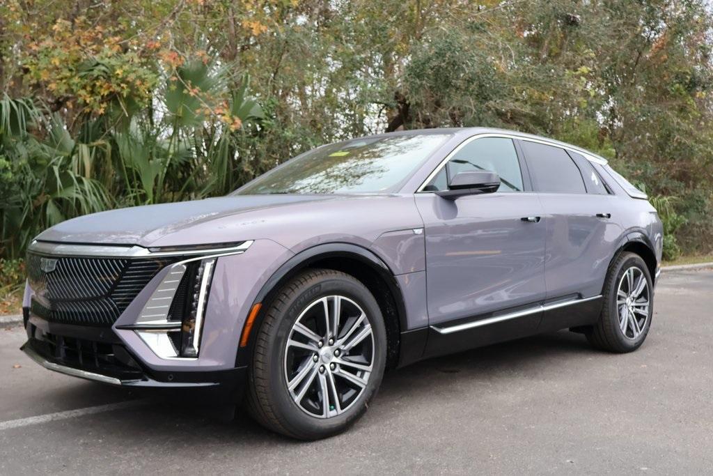 new 2025 Cadillac LYRIQ car, priced at $60,615