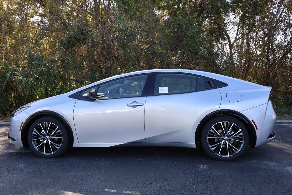 new 2024 Toyota Prius car, priced at $36,678