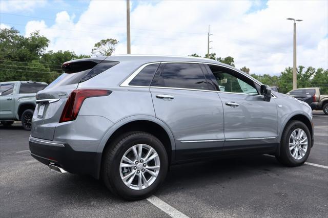 new 2025 Cadillac XT5 car, priced at $44,810