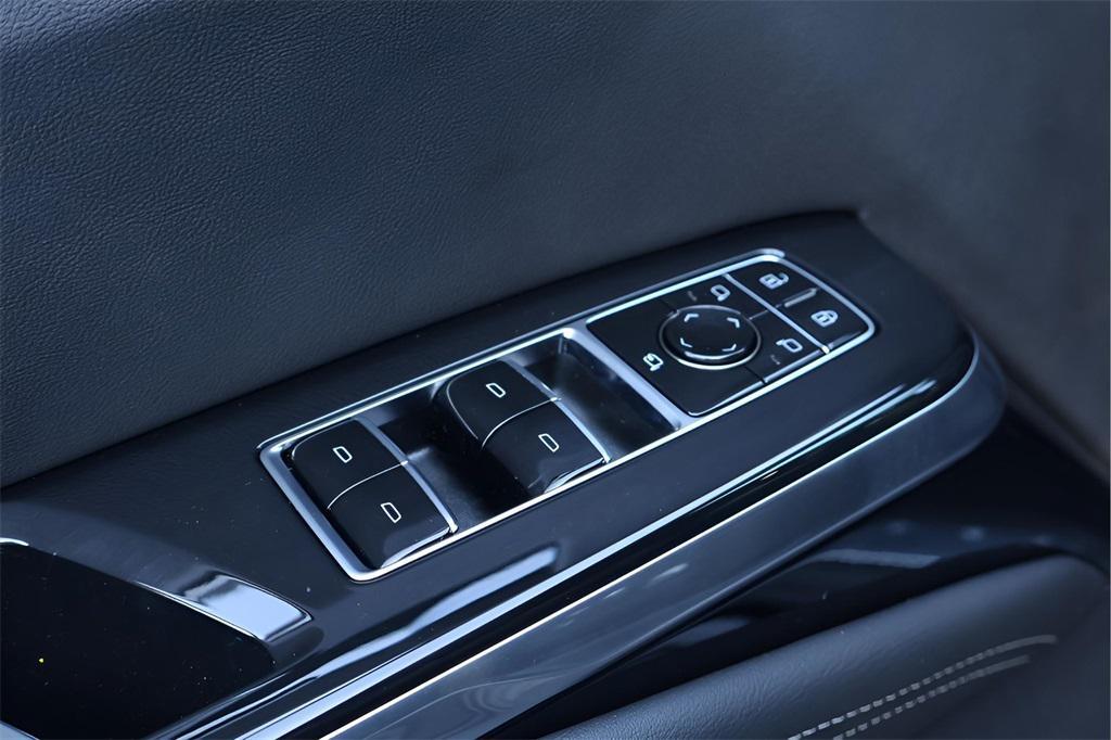 new 2025 Cadillac Escalade car, priced at $97,239