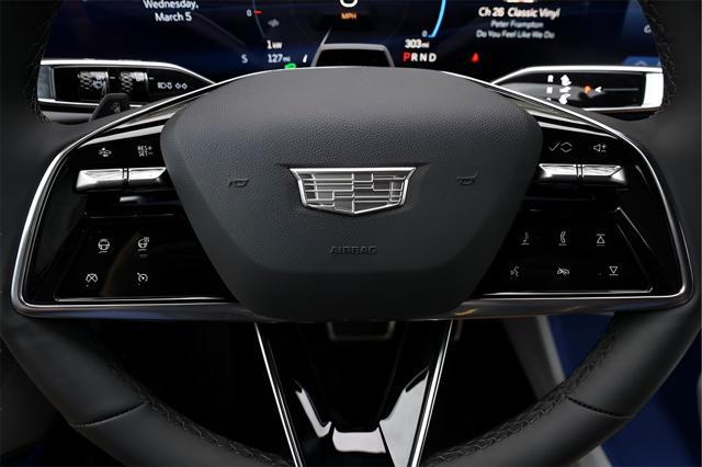 new 2025 Cadillac OPTIQ car, priced at $53,615