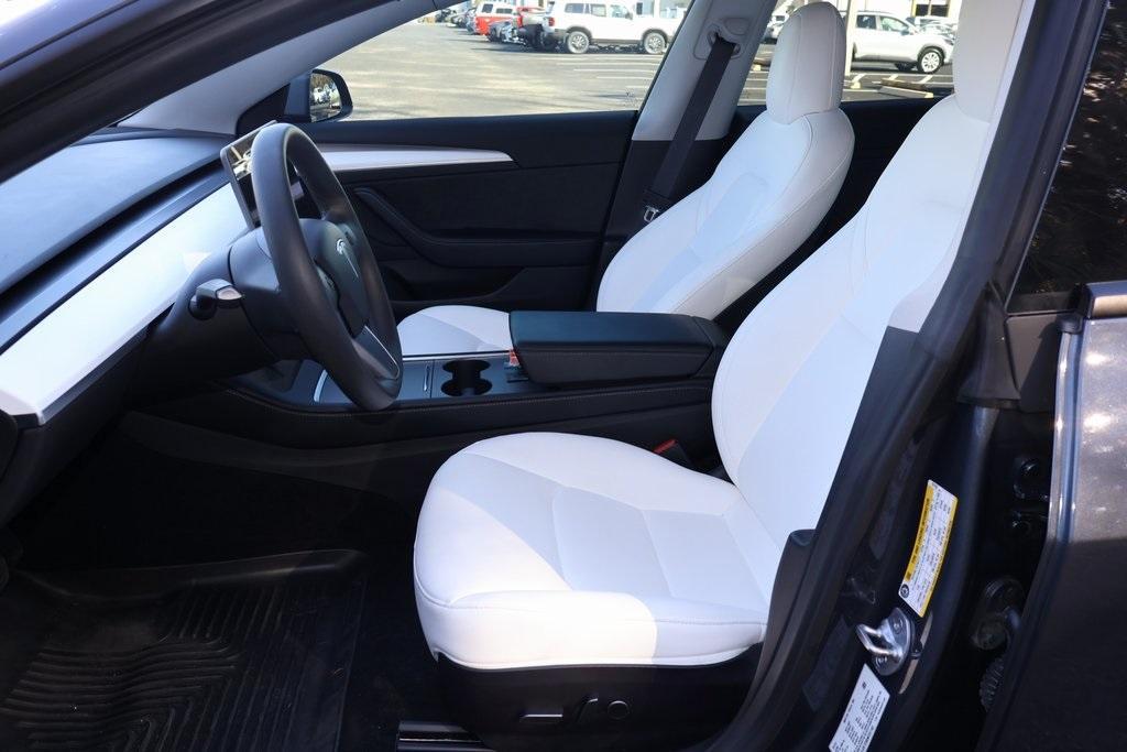 used 2022 Tesla Model 3 car, priced at $26,821