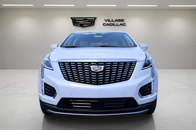 new 2025 Cadillac XT5 car, priced at $57,180