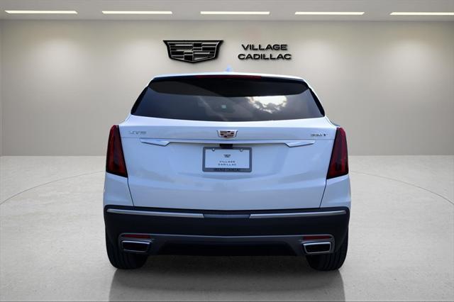 new 2025 Cadillac XT5 car, priced at $57,180