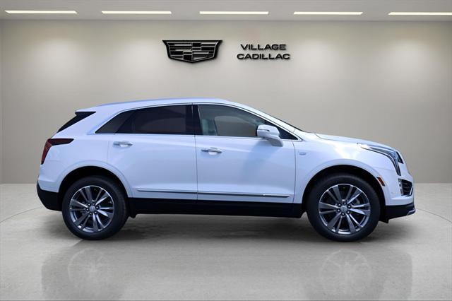 new 2025 Cadillac XT5 car, priced at $57,180