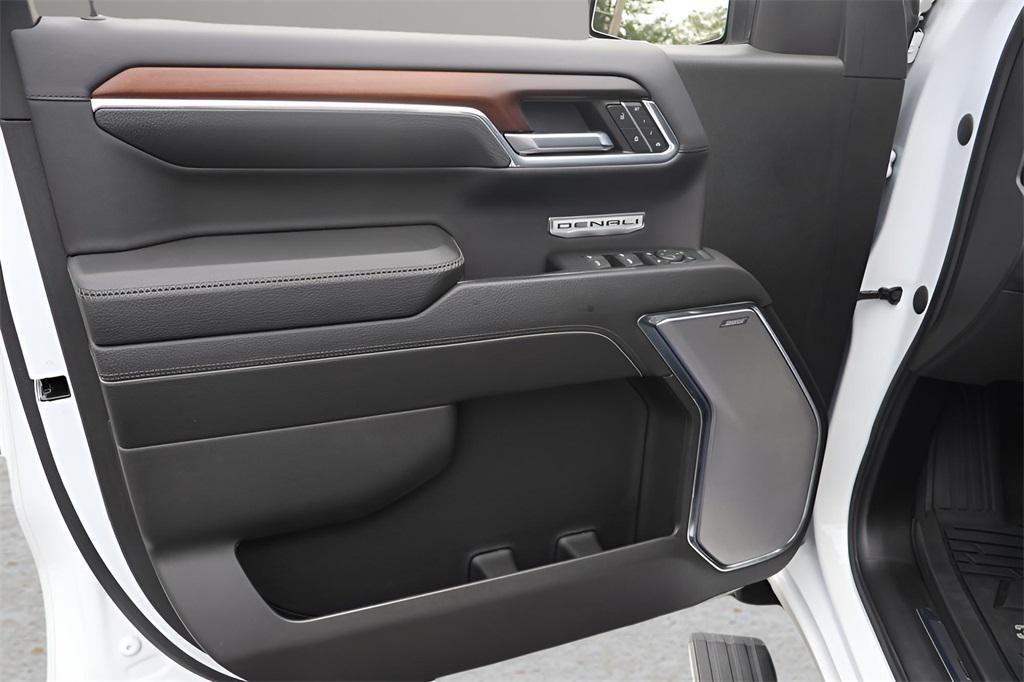 used 2024 GMC Sierra 1500 car, priced at $58,792