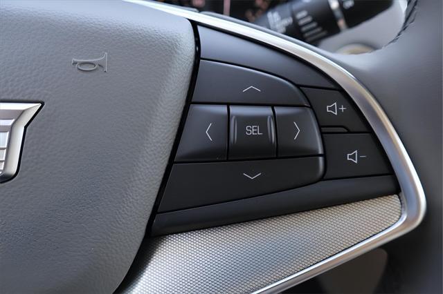 new 2025 Cadillac XT5 car, priced at $56,290