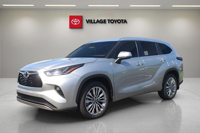new 2025 Toyota Highlander car, priced at $53,804