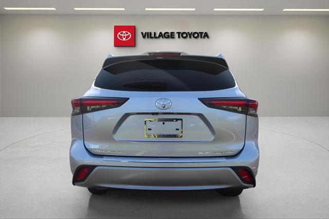 new 2025 Toyota Highlander car, priced at $53,804
