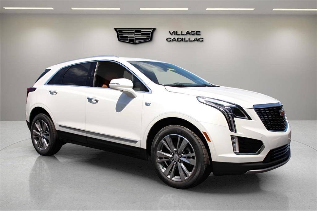 new 2025 Cadillac XT5 car, priced at $53,915