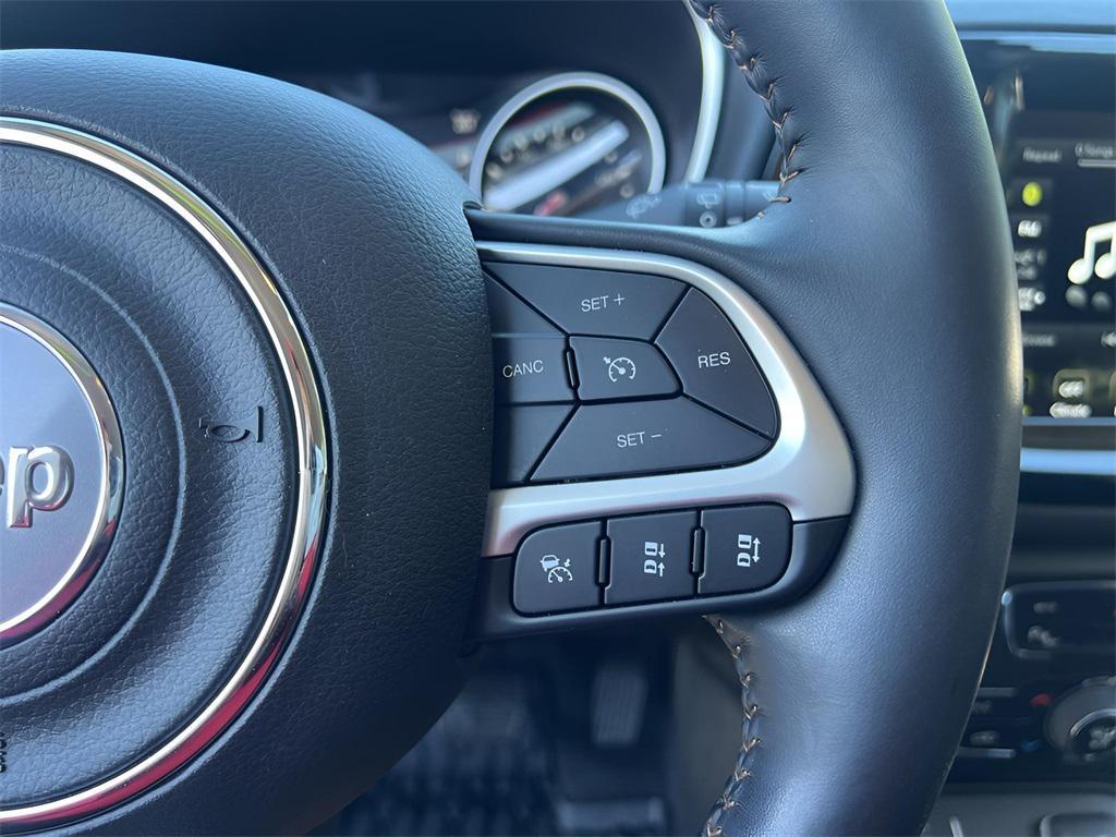 used 2021 Jeep Compass car, priced at $17,891