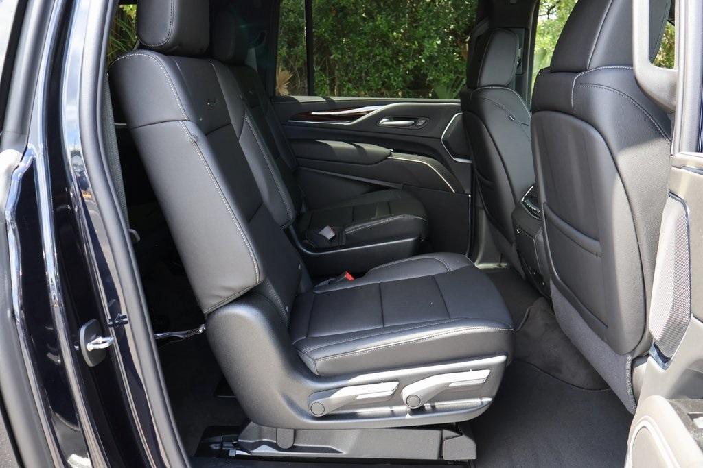 new 2024 Cadillac Escalade ESV car, priced at $88,515