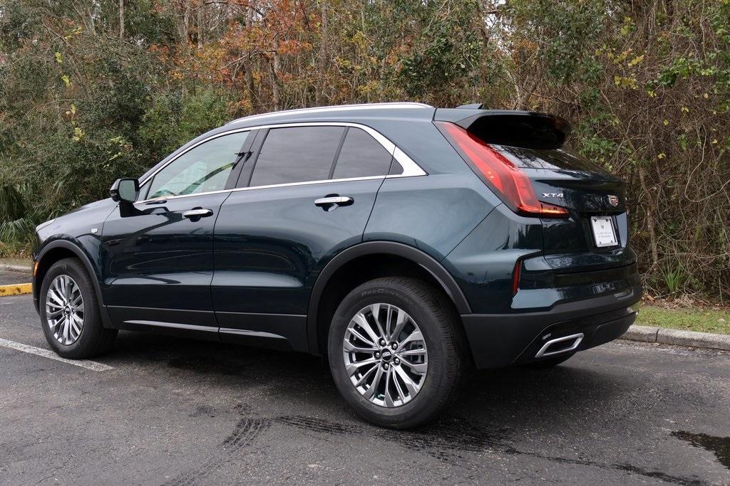 new 2025 Cadillac XT4 car, priced at $47,925