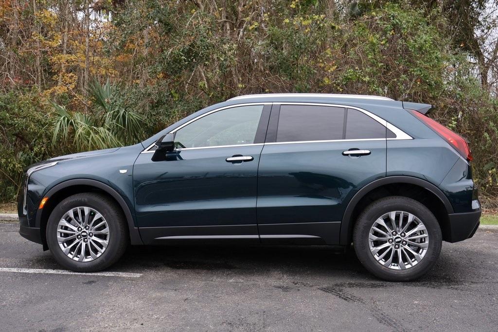 new 2025 Cadillac XT4 car, priced at $47,925