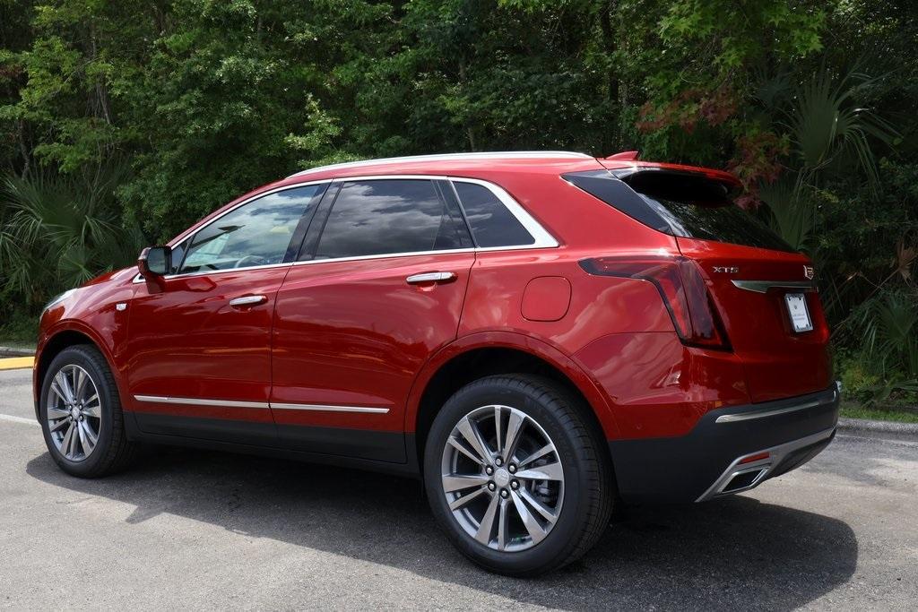 new 2024 Cadillac XT5 car, priced at $55,090