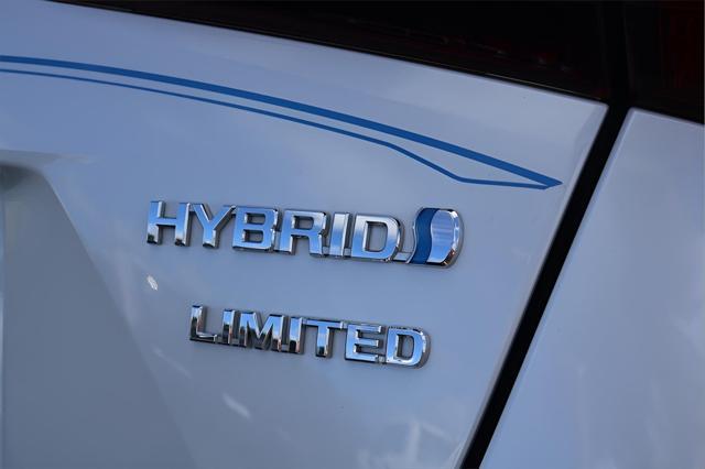 used 2021 Toyota Prius car, priced at $26,112