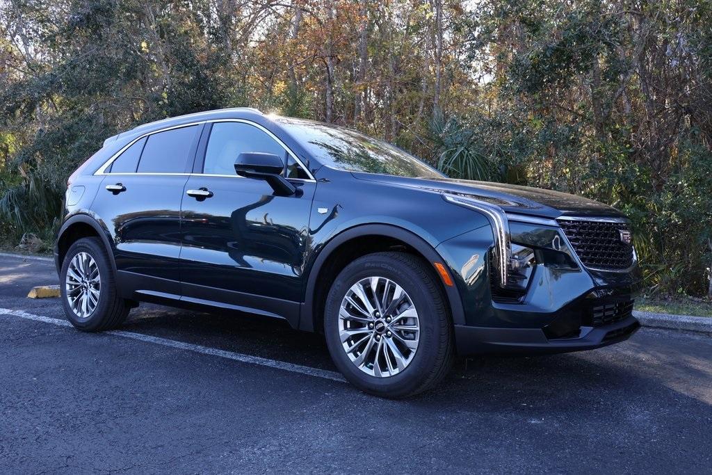 new 2025 Cadillac XT4 car, priced at $42,615