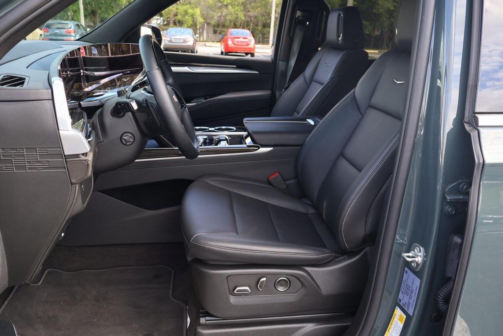 used 2025 Cadillac Escalade car, priced at $87,991